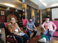 Temui Bupati Lombok Barat, UPT BP2MI Mataram dan Pemkab Lombok Barat Berkomitmen Tingkatkan Kualitas PMI