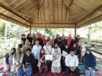 UPZ BAZNAS Kementrian Pelindungan Pekerja Migran Indonesia/BP2MI Salurkan Bantuan Modal Usaha ke PMI Purna Asal Bonjeruk